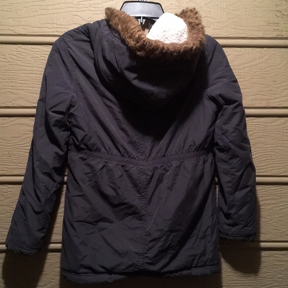 Old Navy girls 10-12 coat Very good condition NICE - Picture 7 of 8